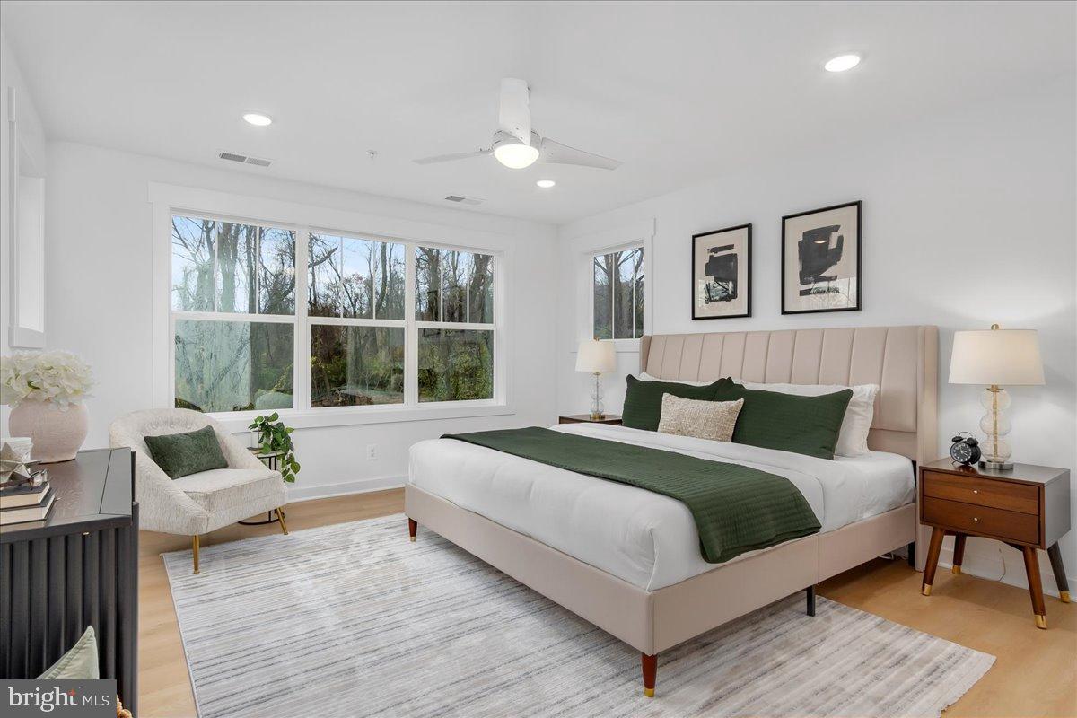 VISTAS ON CHESTNUT HILL - Residential