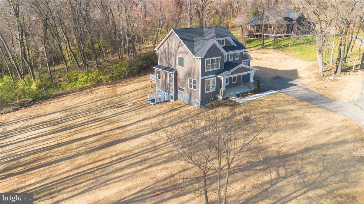 VISTAS ON CHESTNUT HILL - Residential