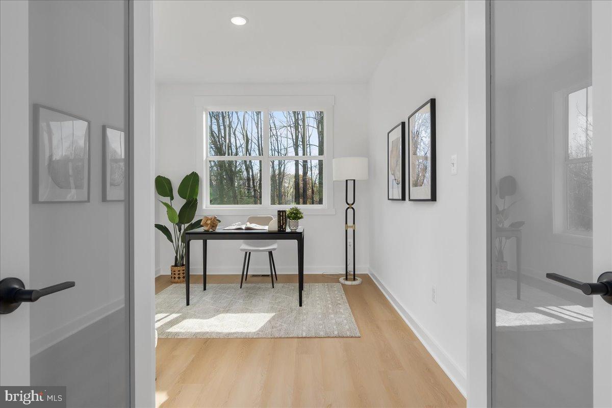 VISTAS ON CHESTNUT HILL - Residential