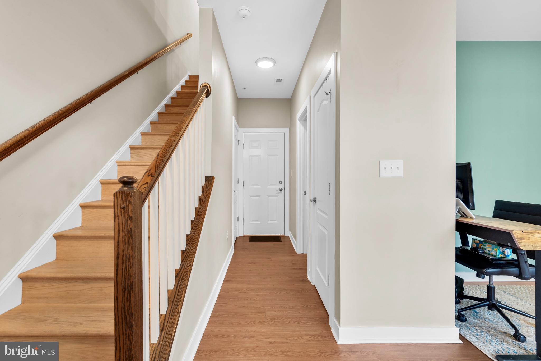 WATERSIDE - Residential