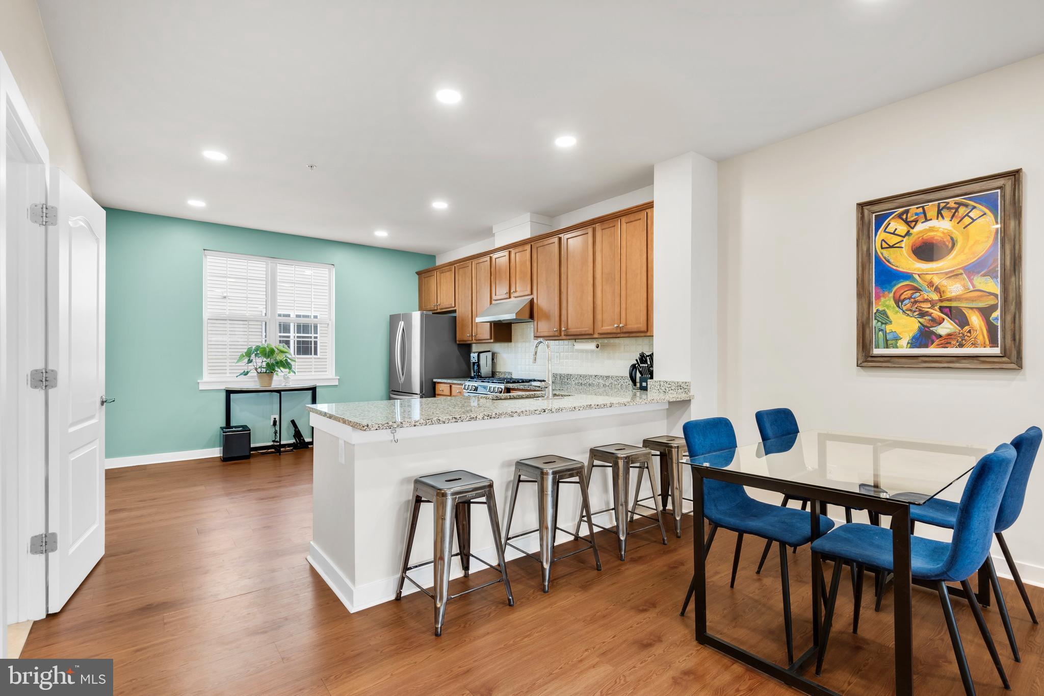 WATERSIDE - Residential