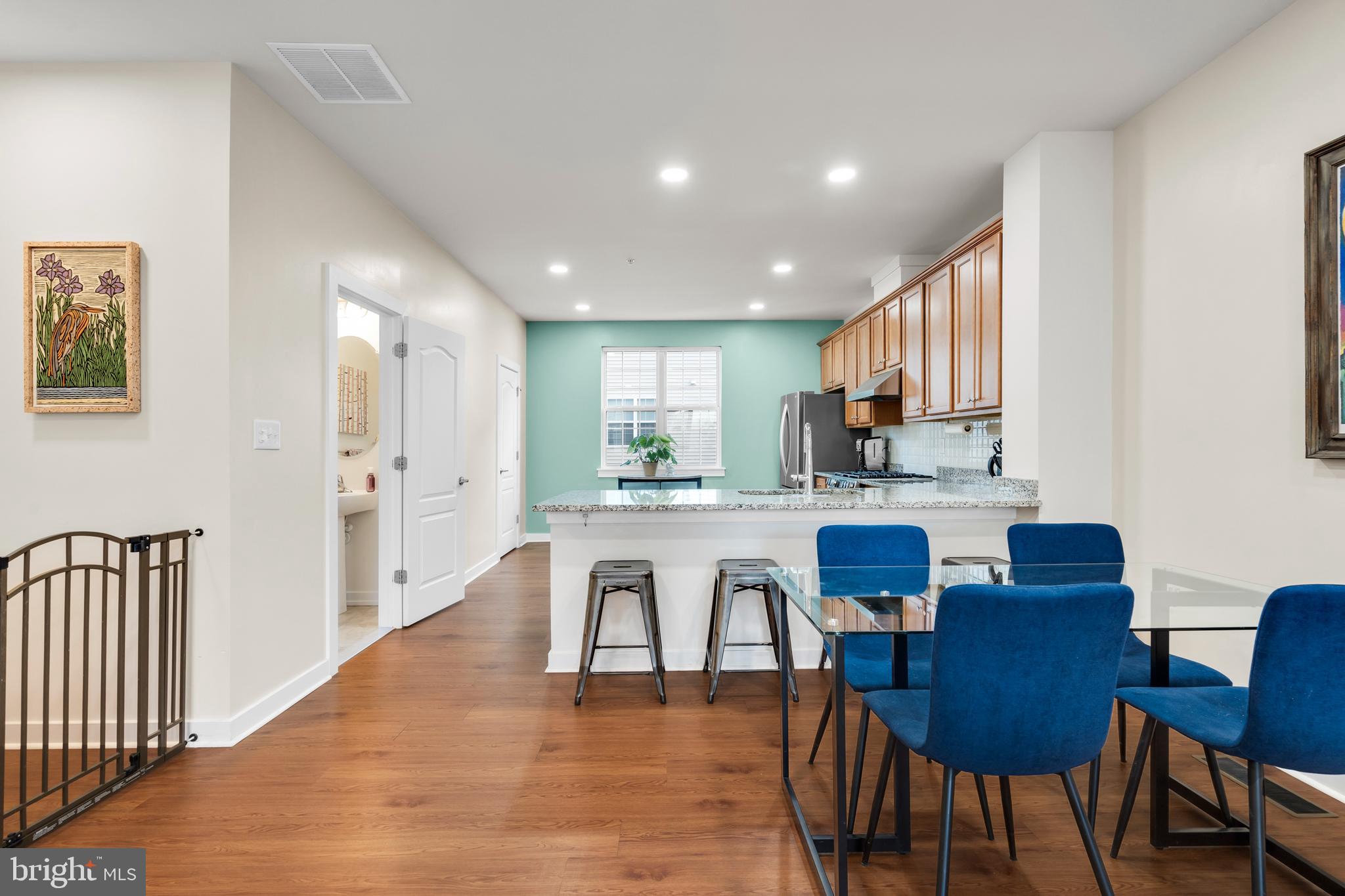 WATERSIDE - Residential