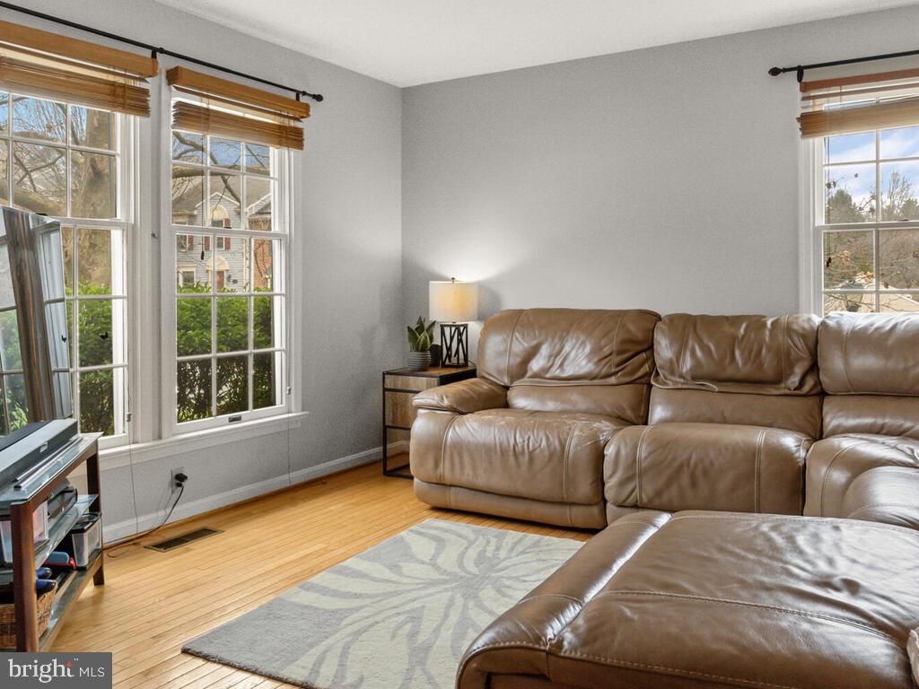 WHITTIER - Residential