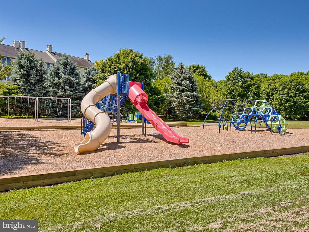 WHITTIER - Residential