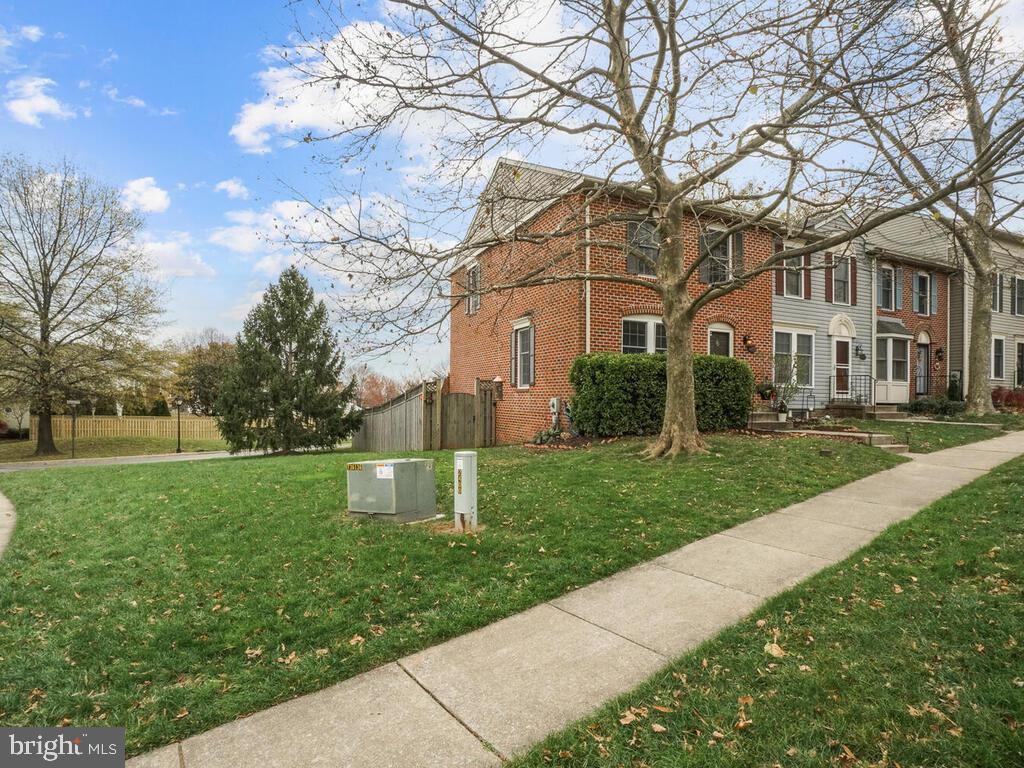 WHITTIER - Residential