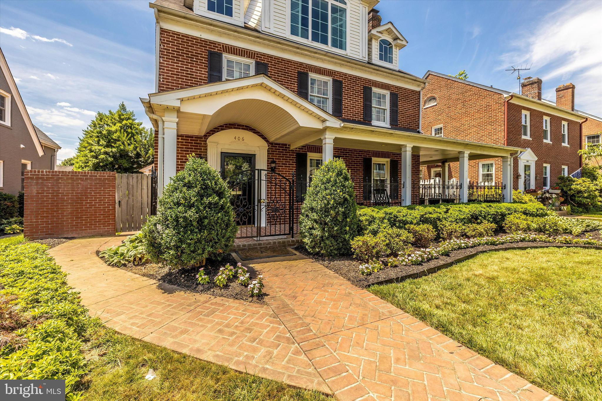 BAKER PARK - Residential