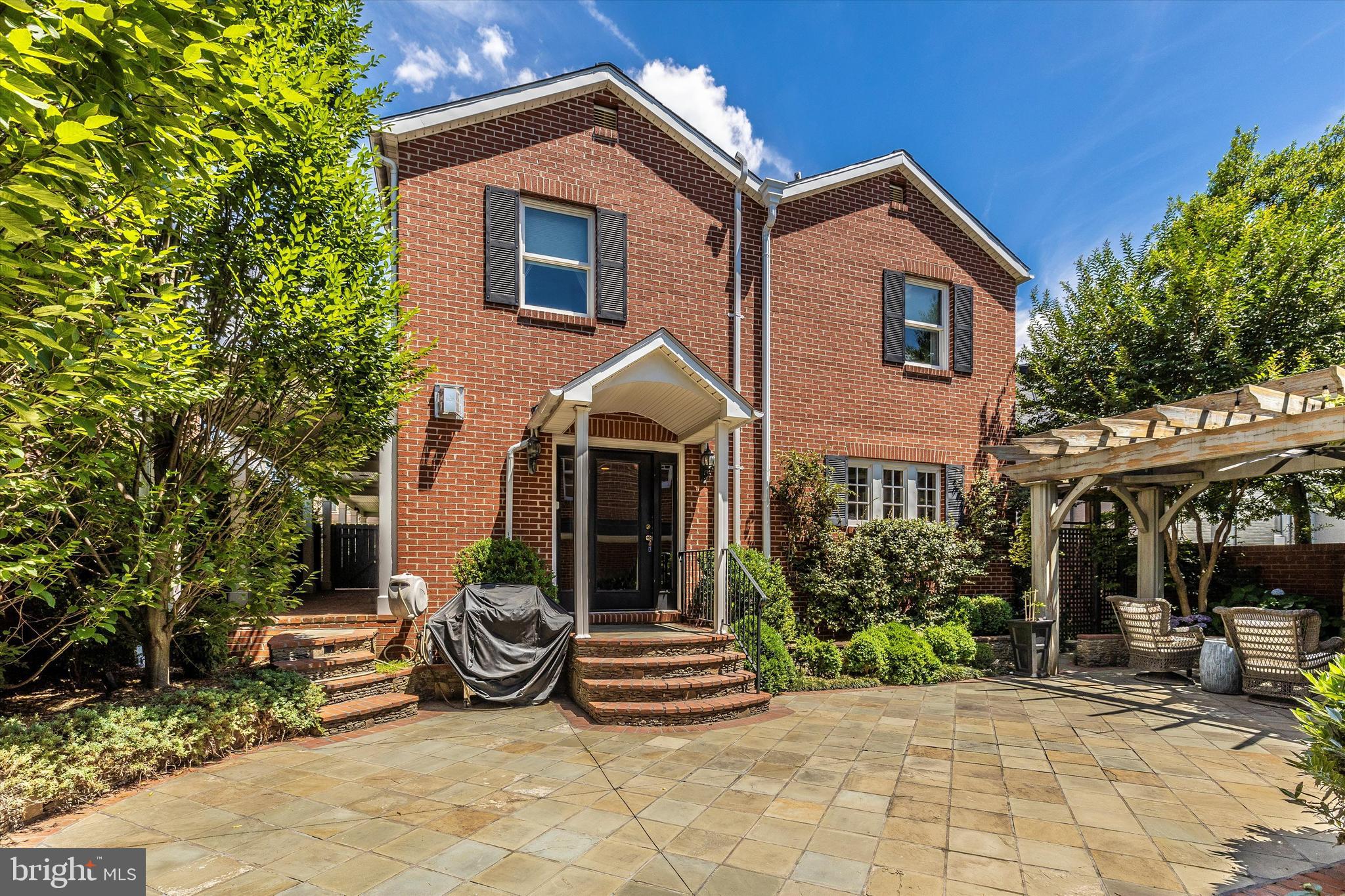 BAKER PARK - Residential