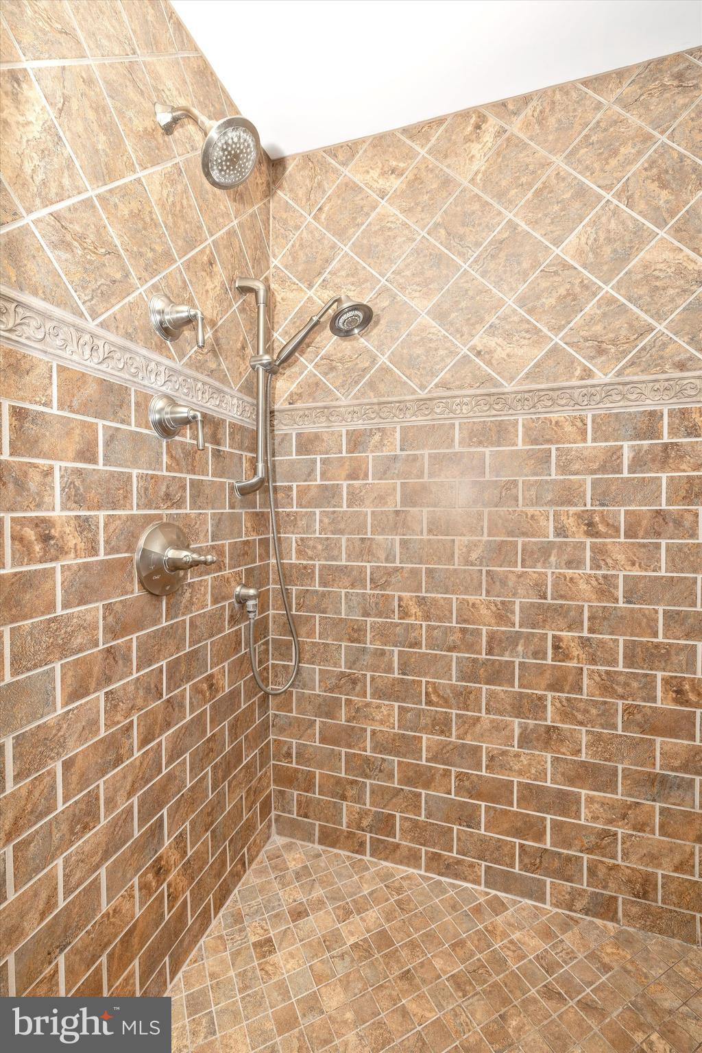 BAKER PARK - Residential