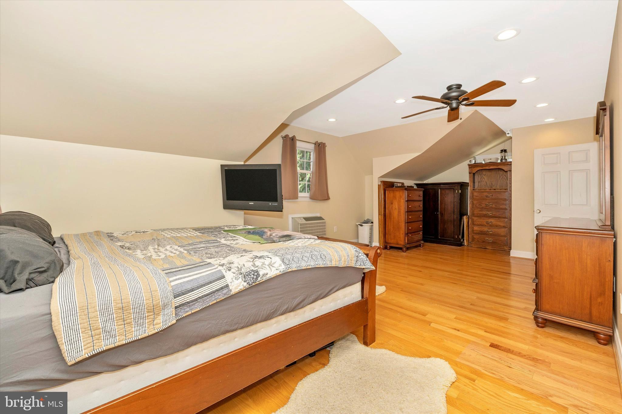 BAKER PARK - Residential