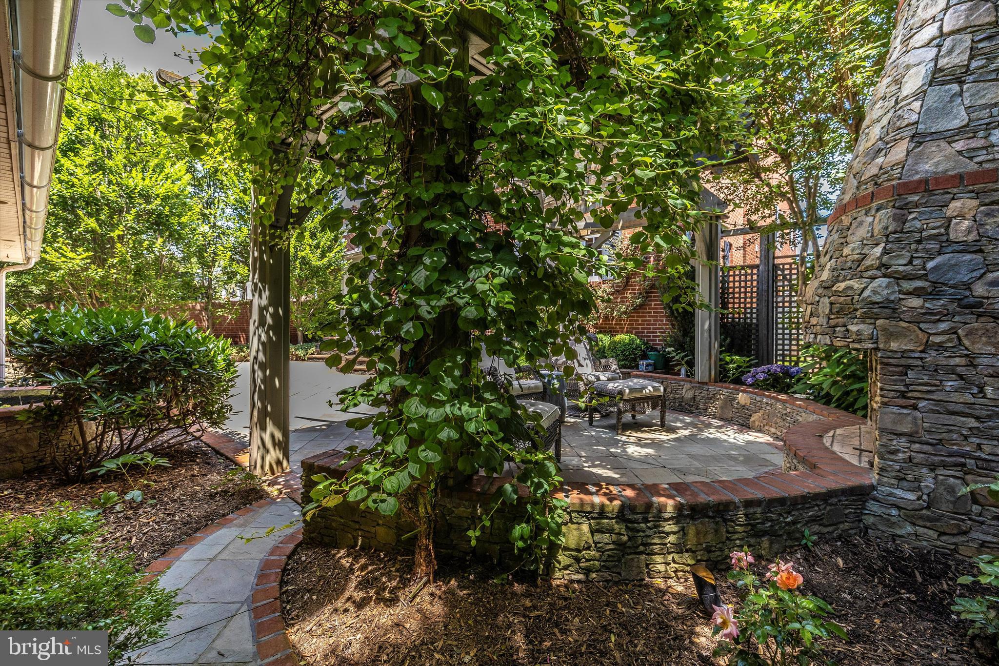 BAKER PARK - Residential