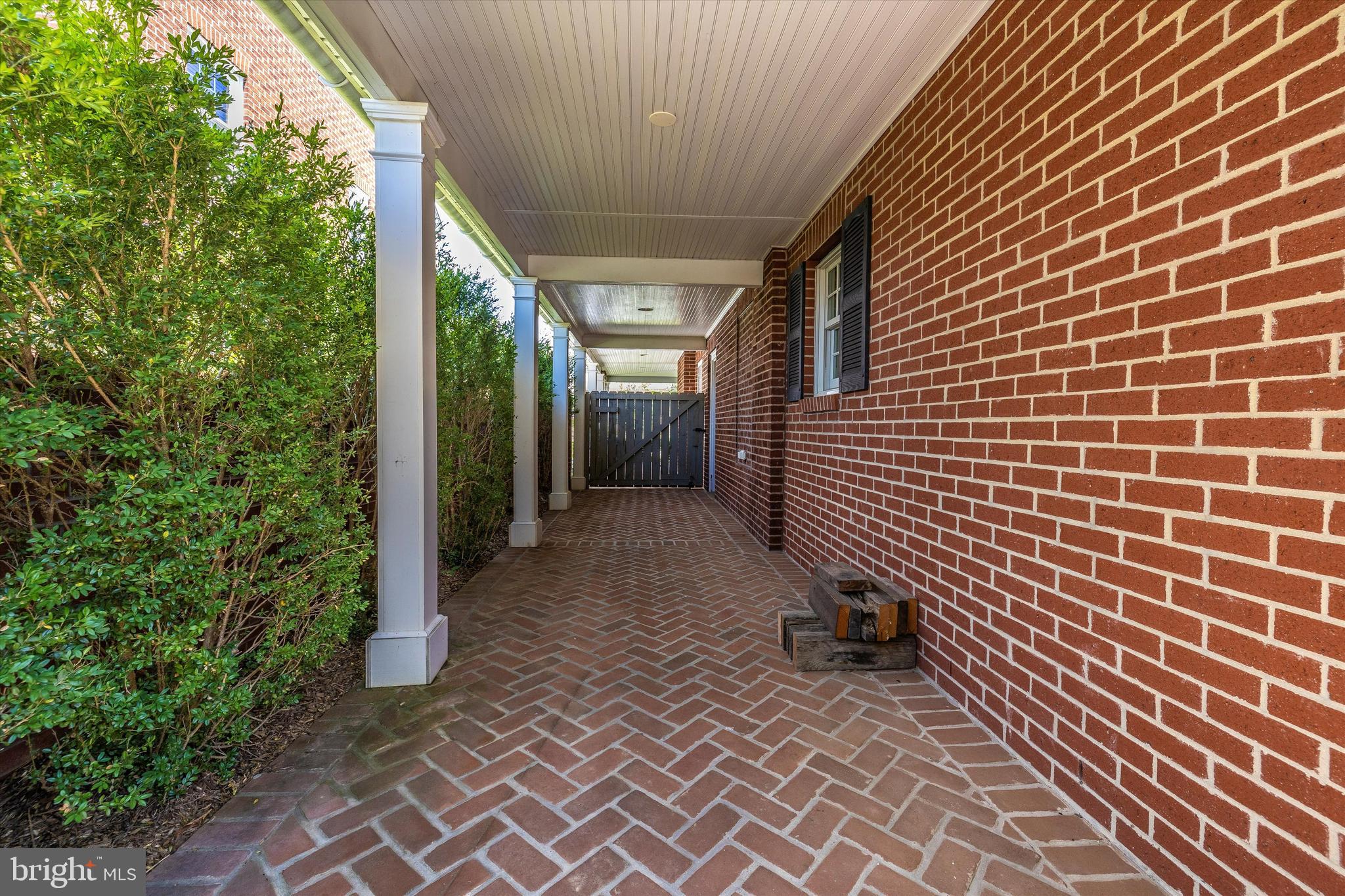 BAKER PARK - Residential