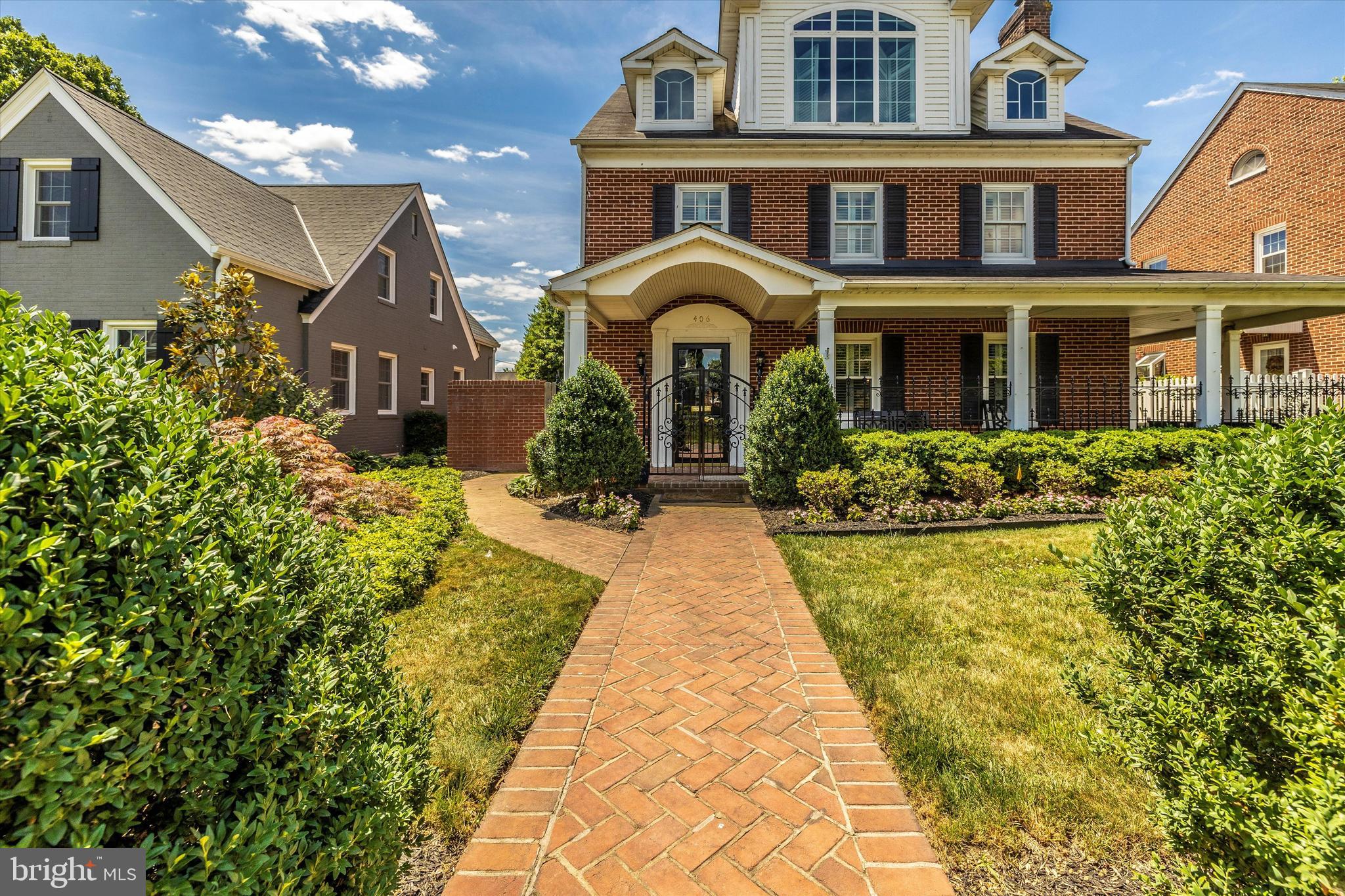 BAKER PARK - Residential