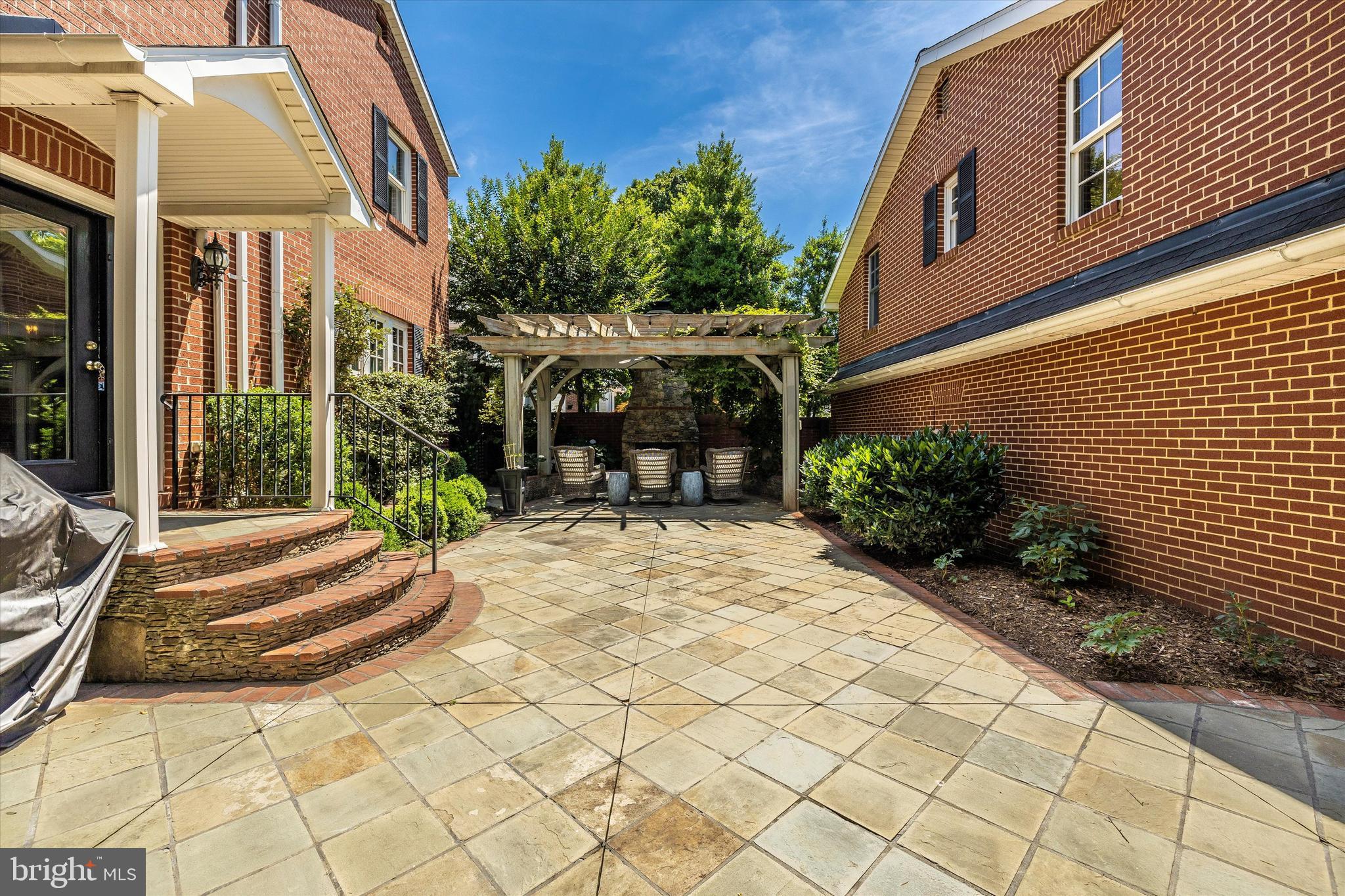 BAKER PARK - Residential