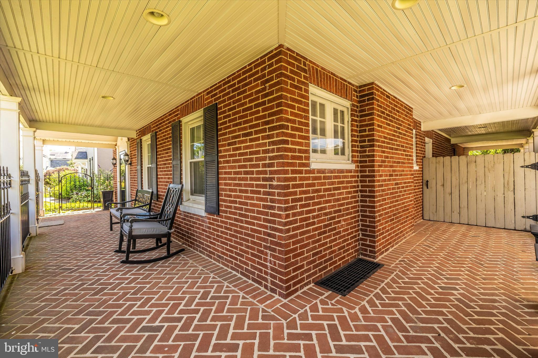 BAKER PARK - Residential