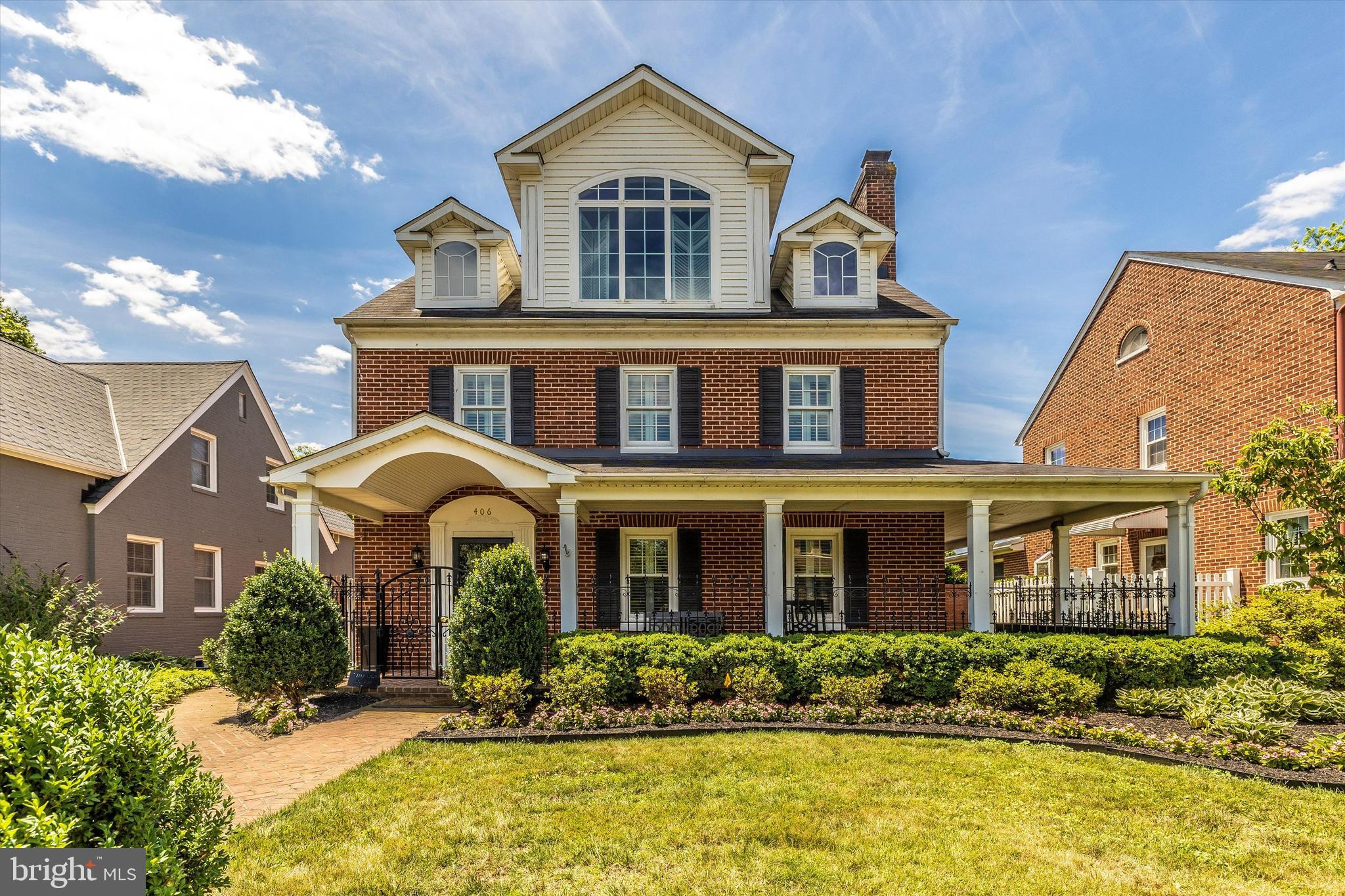 BAKER PARK - Residential