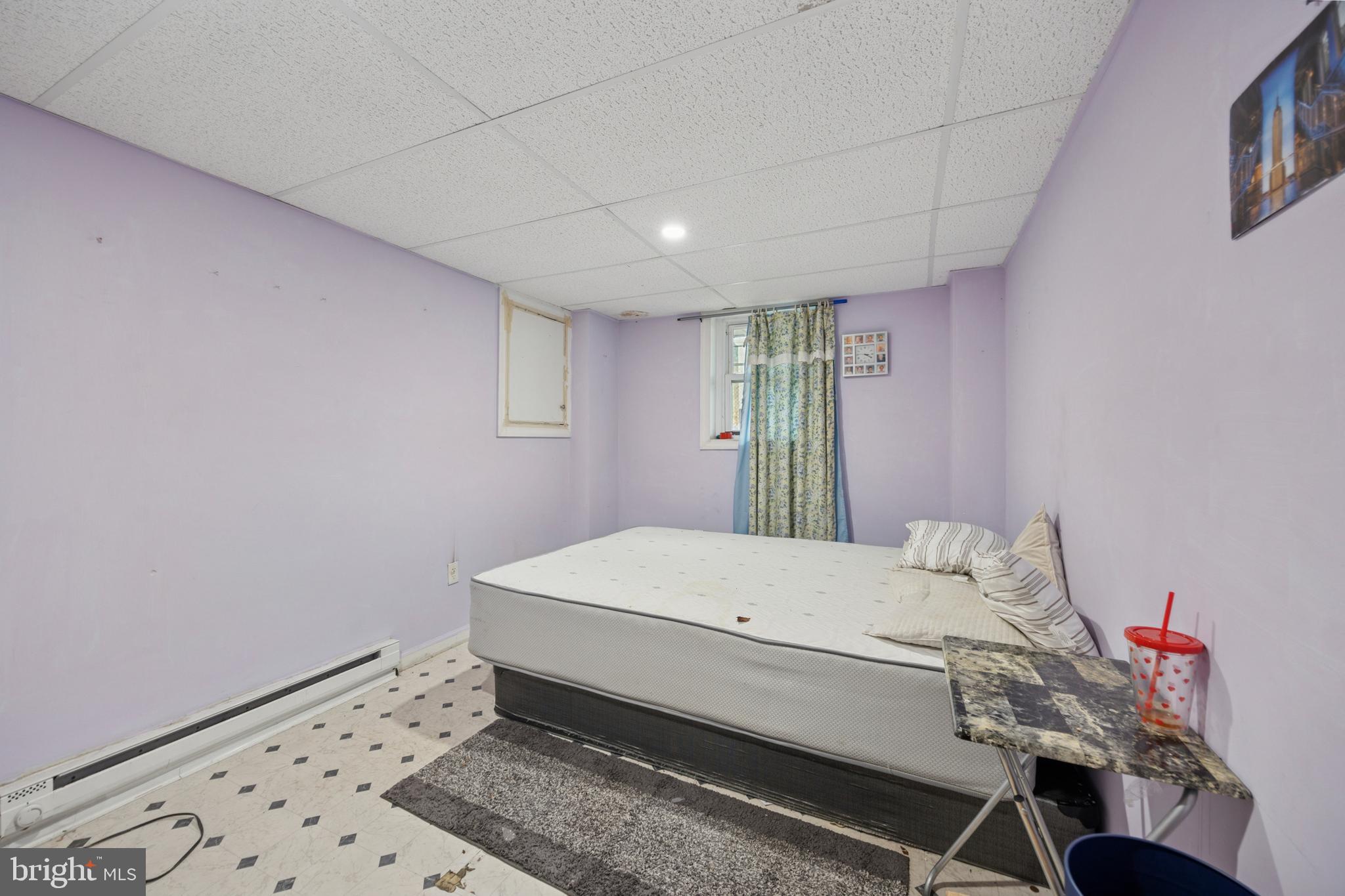 PHILADELPHIA (WEST) - Residential