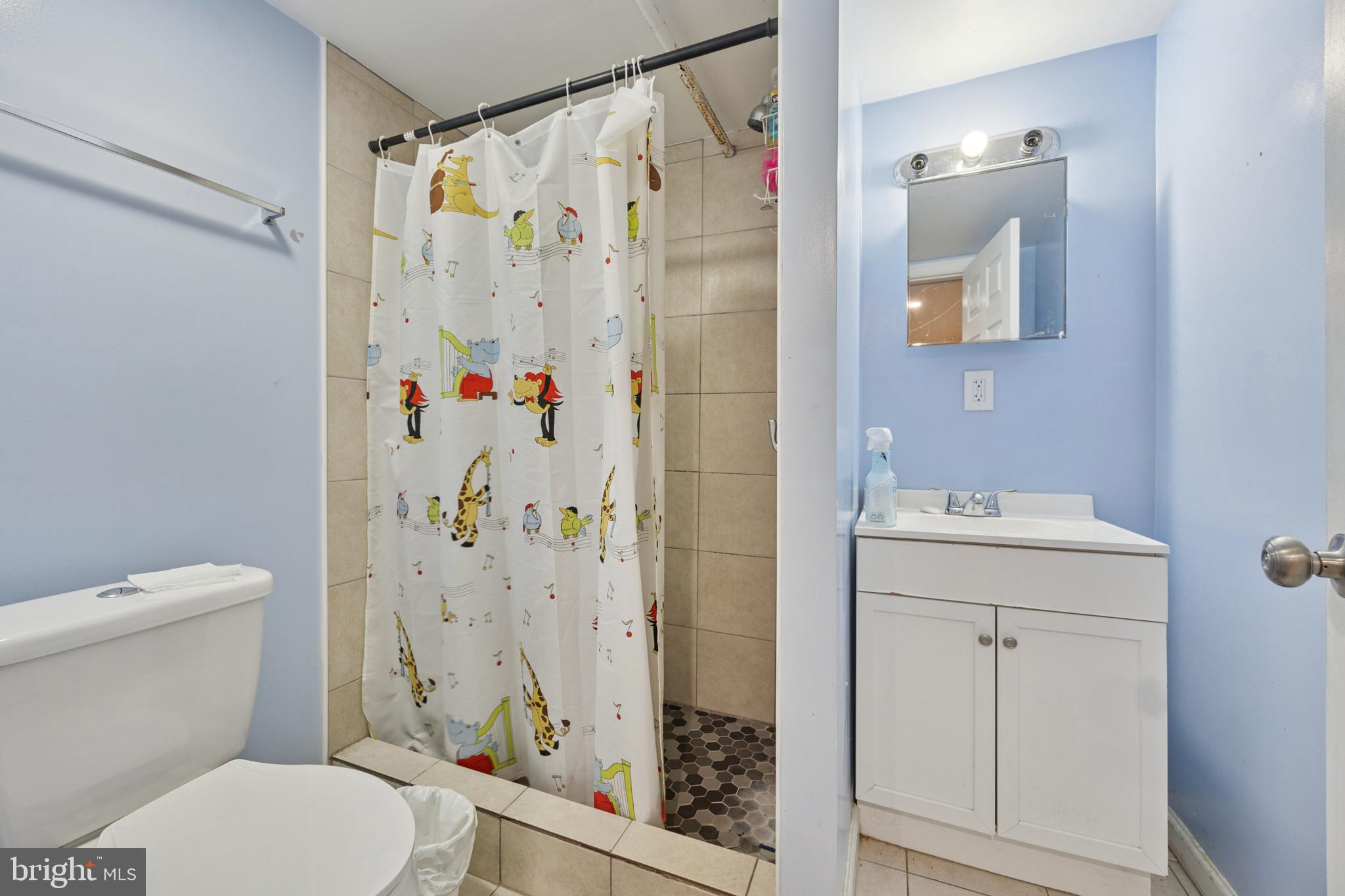 PHILADELPHIA (WEST) - Residential