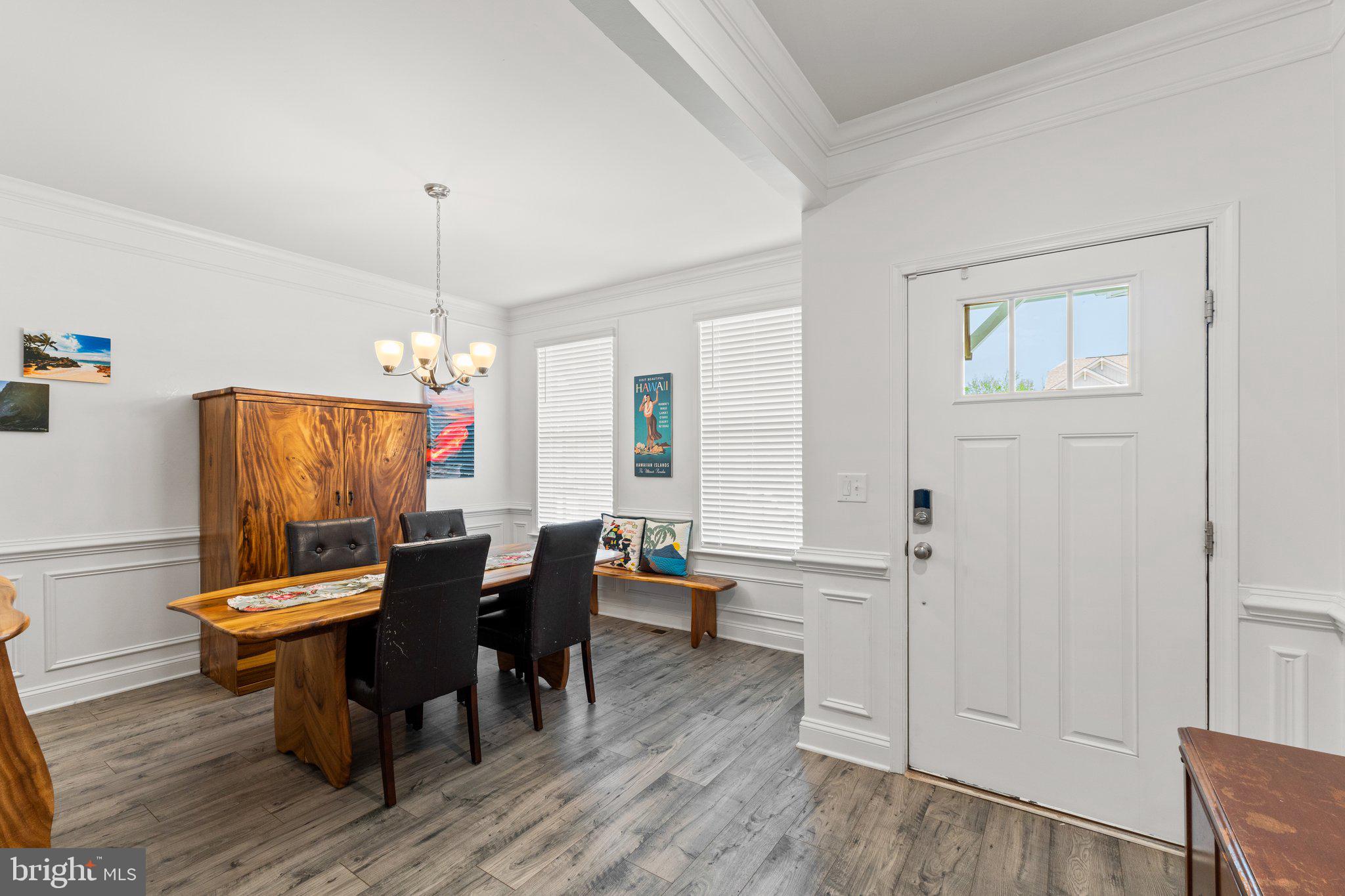 SHELTON KNOLLS - Residential Lease