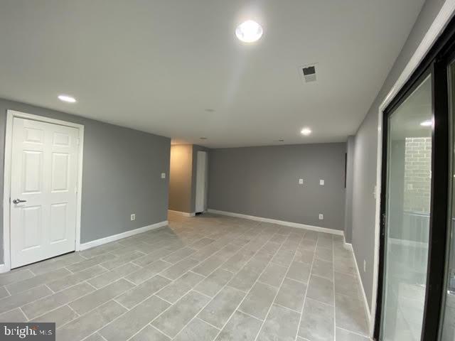 WOODMARK OF LAKE RIDGE - Residential Lease