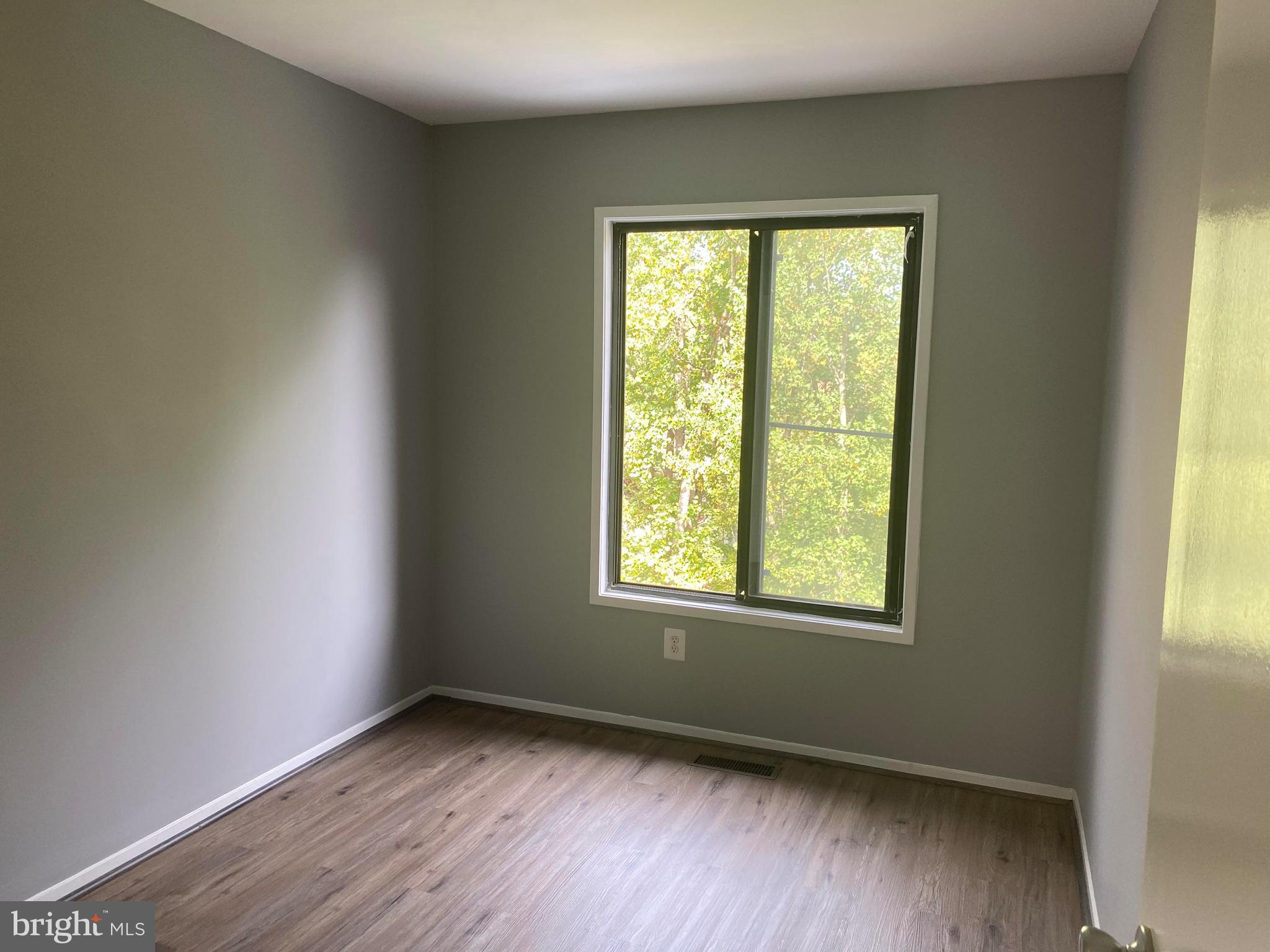 WOODMARK OF LAKE RIDGE - Residential Lease