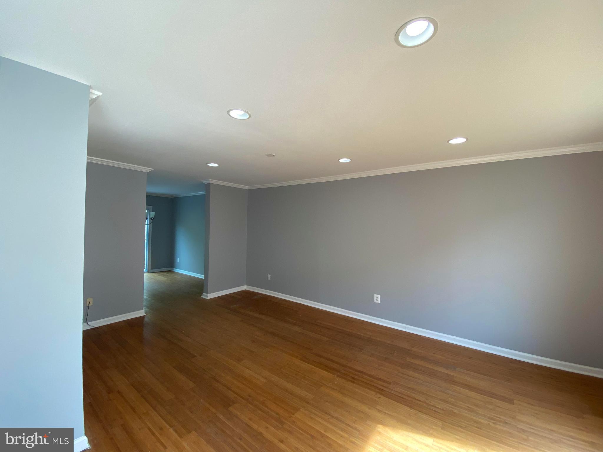 WOODMARK OF LAKE RIDGE - Residential Lease