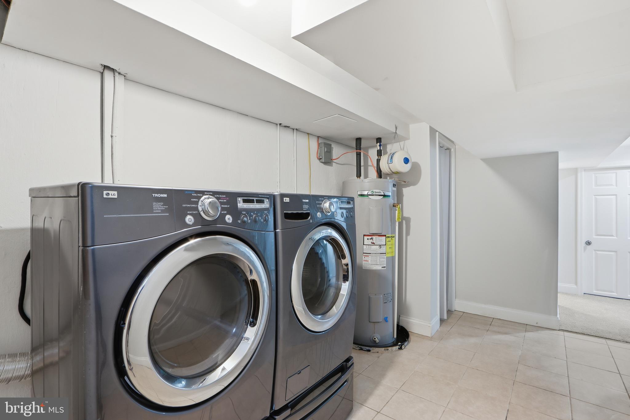 WOODMOOR - Residential