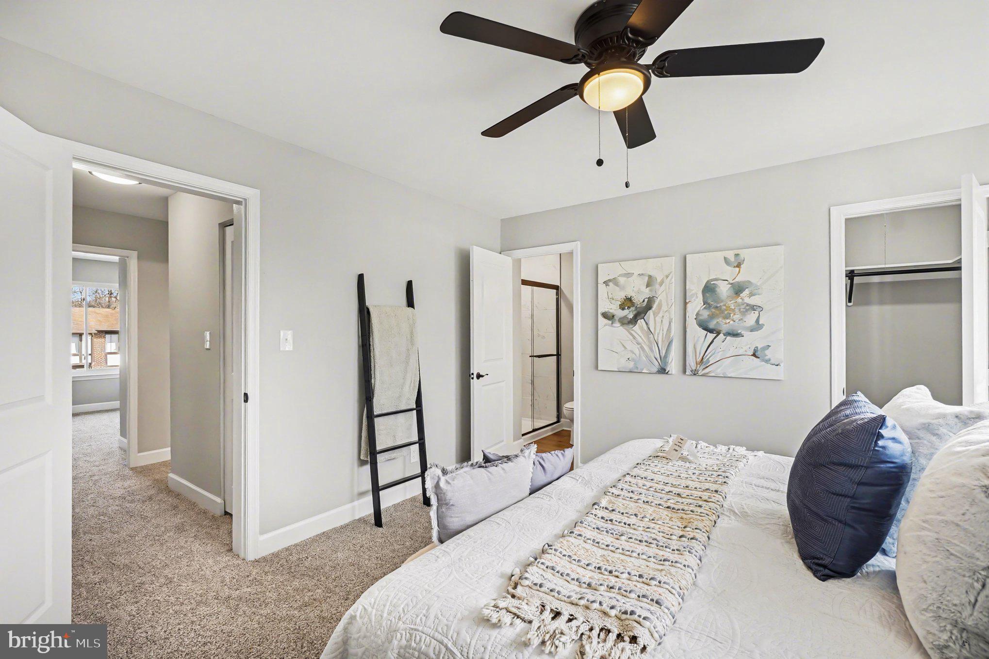 SEVEN COURTS - Residential