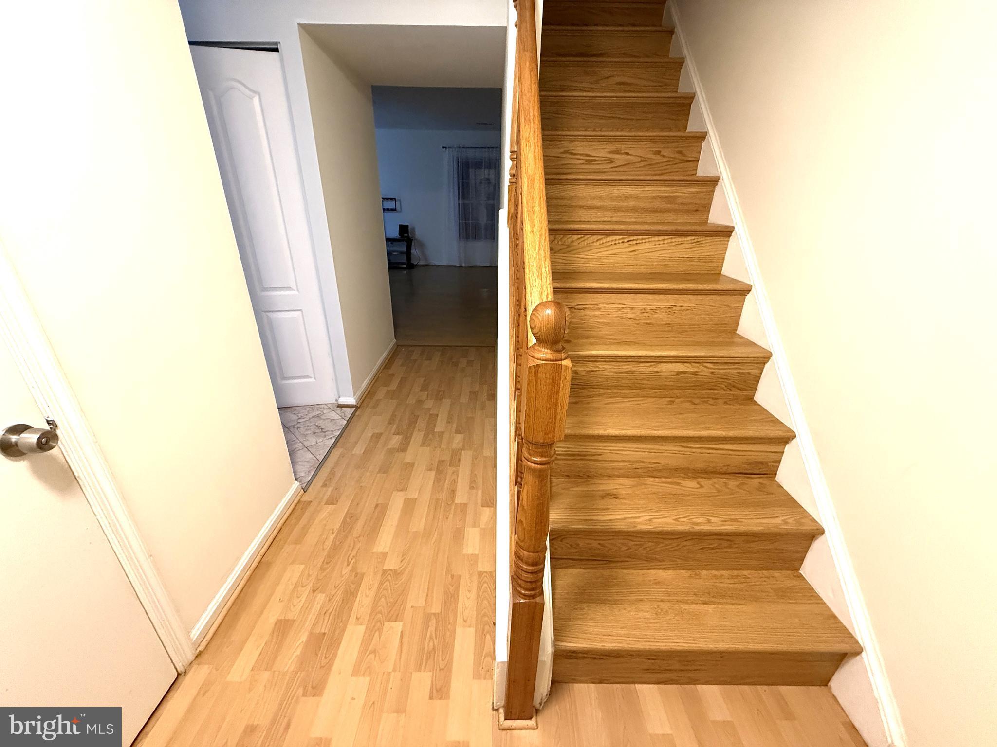 4924 VAN WALBEEK PLACE