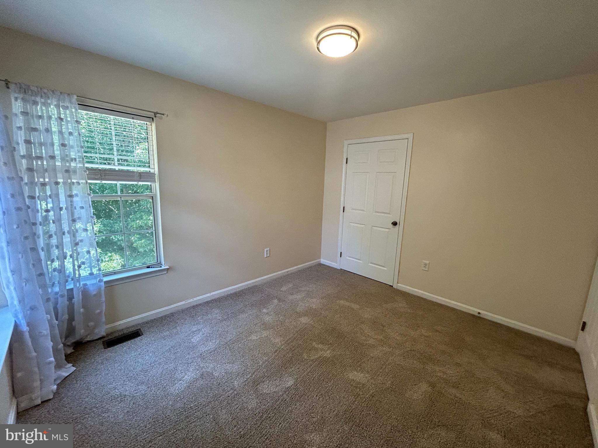 THOMASSON CROSSING - Residential Lease