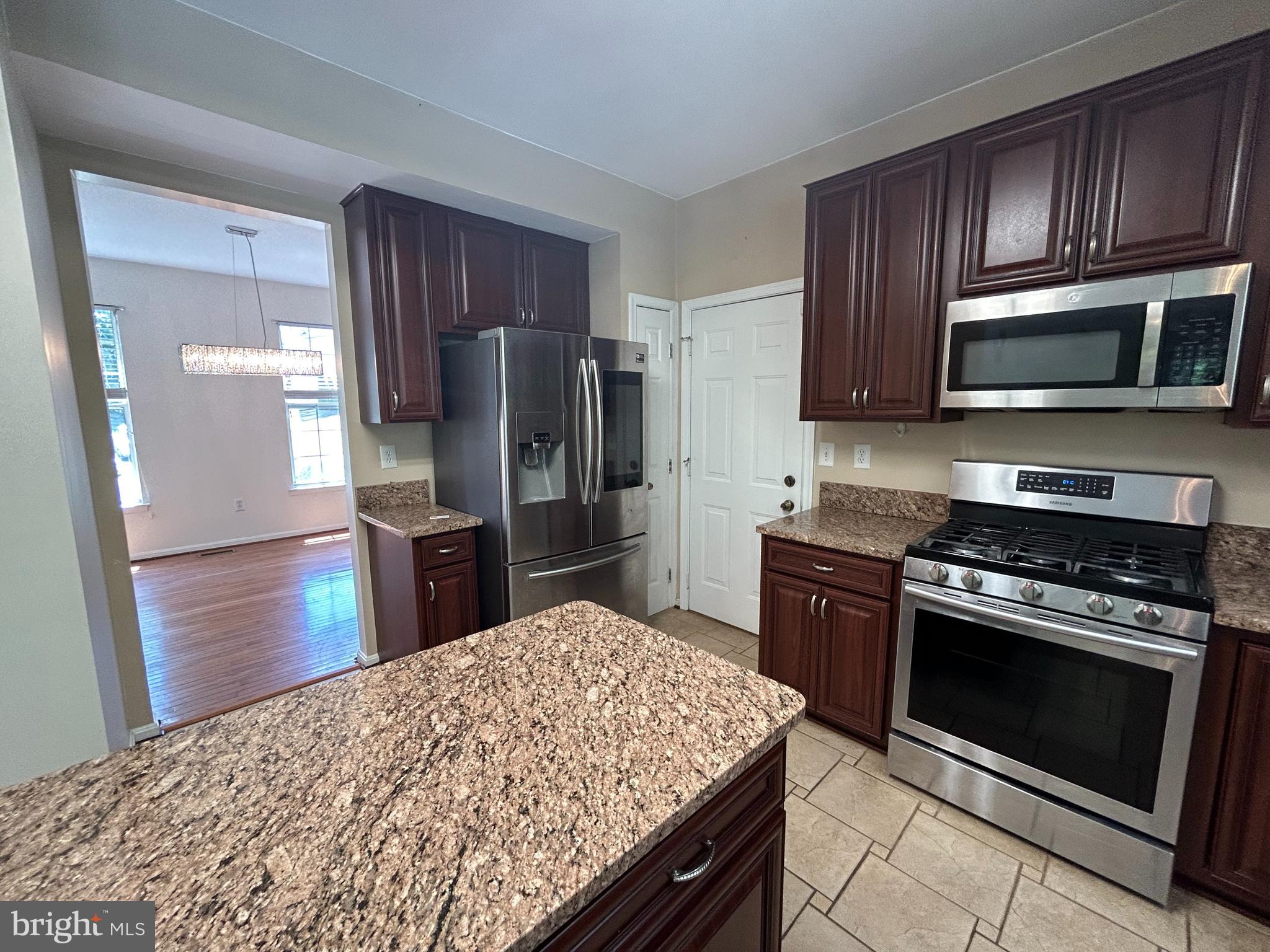 THOMASSON CROSSING - Residential Lease