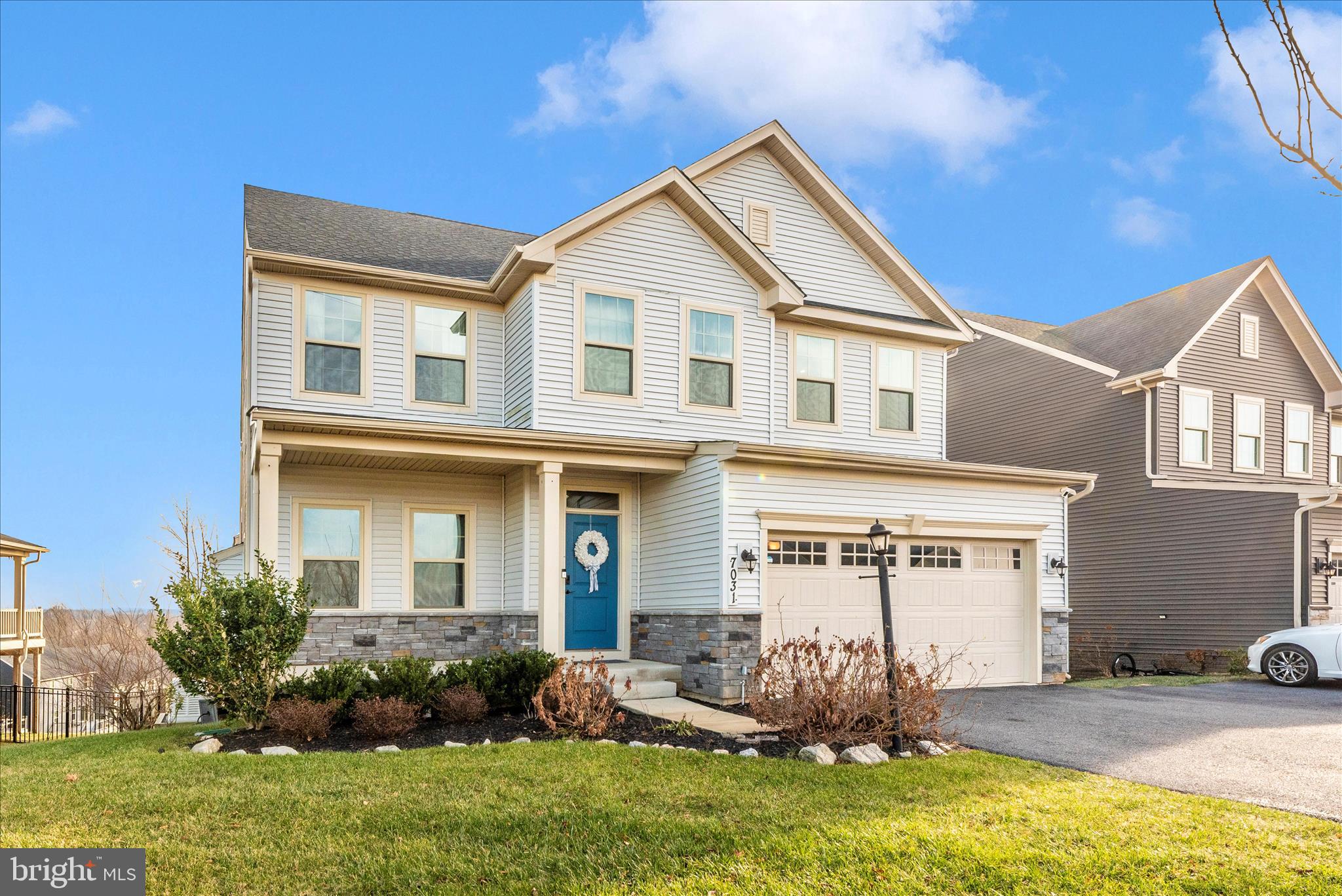 LAKE LINGANORE EAGLEHEAD - Residential