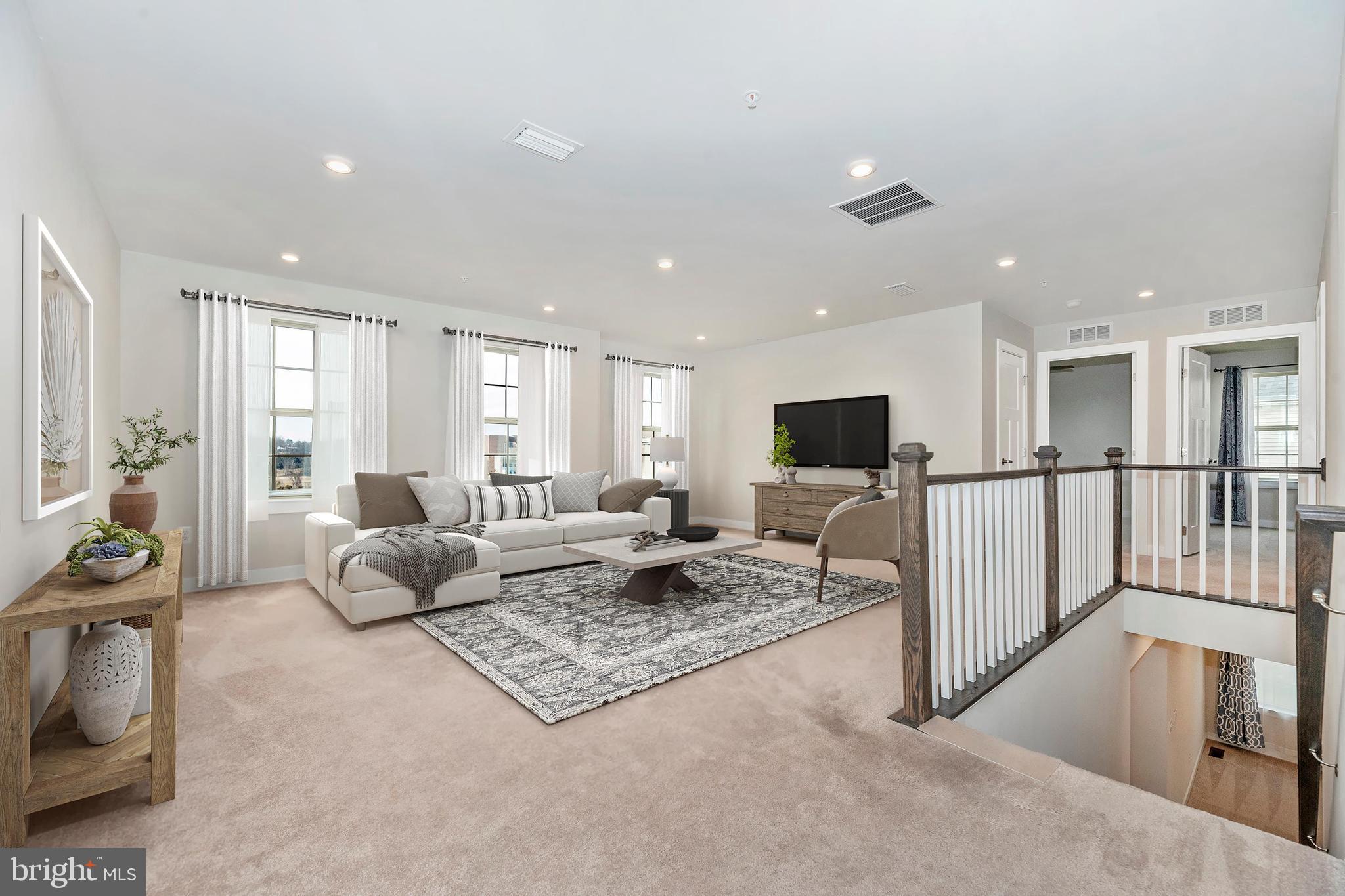 LAKE LINGANORE EAGLEHEAD - Residential