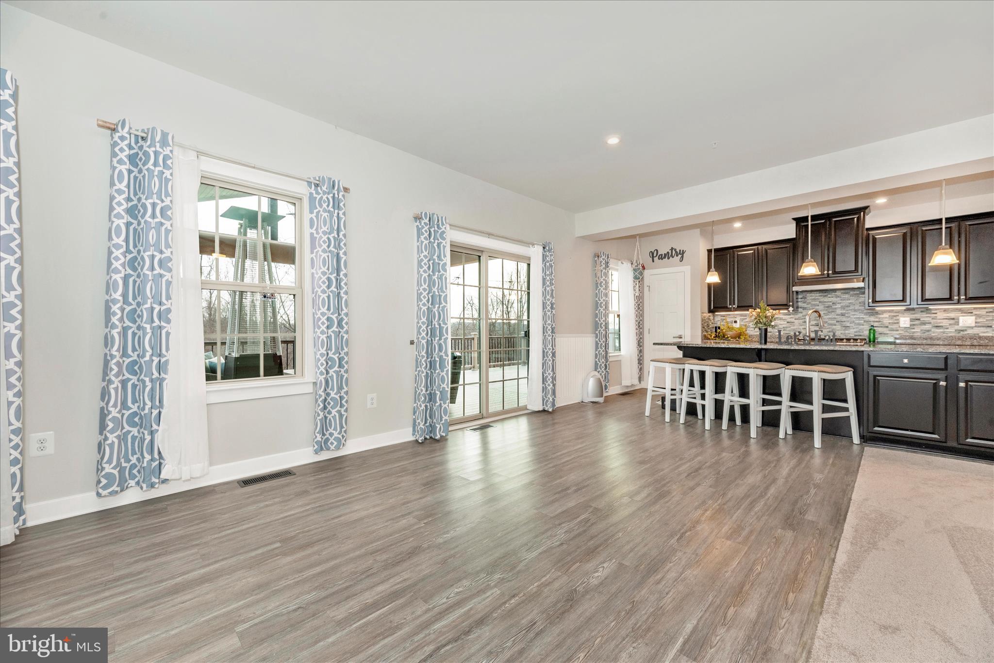 LAKE LINGANORE EAGLEHEAD - Residential