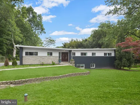 2807 Old Court Road, Pikesville, MD MLS: MDBC2127058