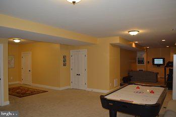 FOREST FARM - Residential Lease