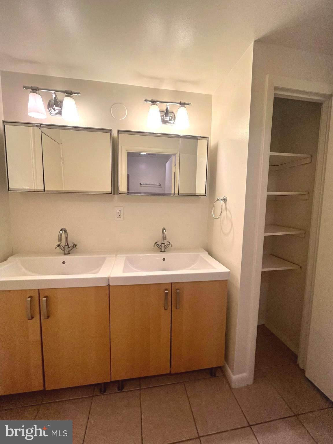 VILLAGE OF HARPERS CHOICE - Residential