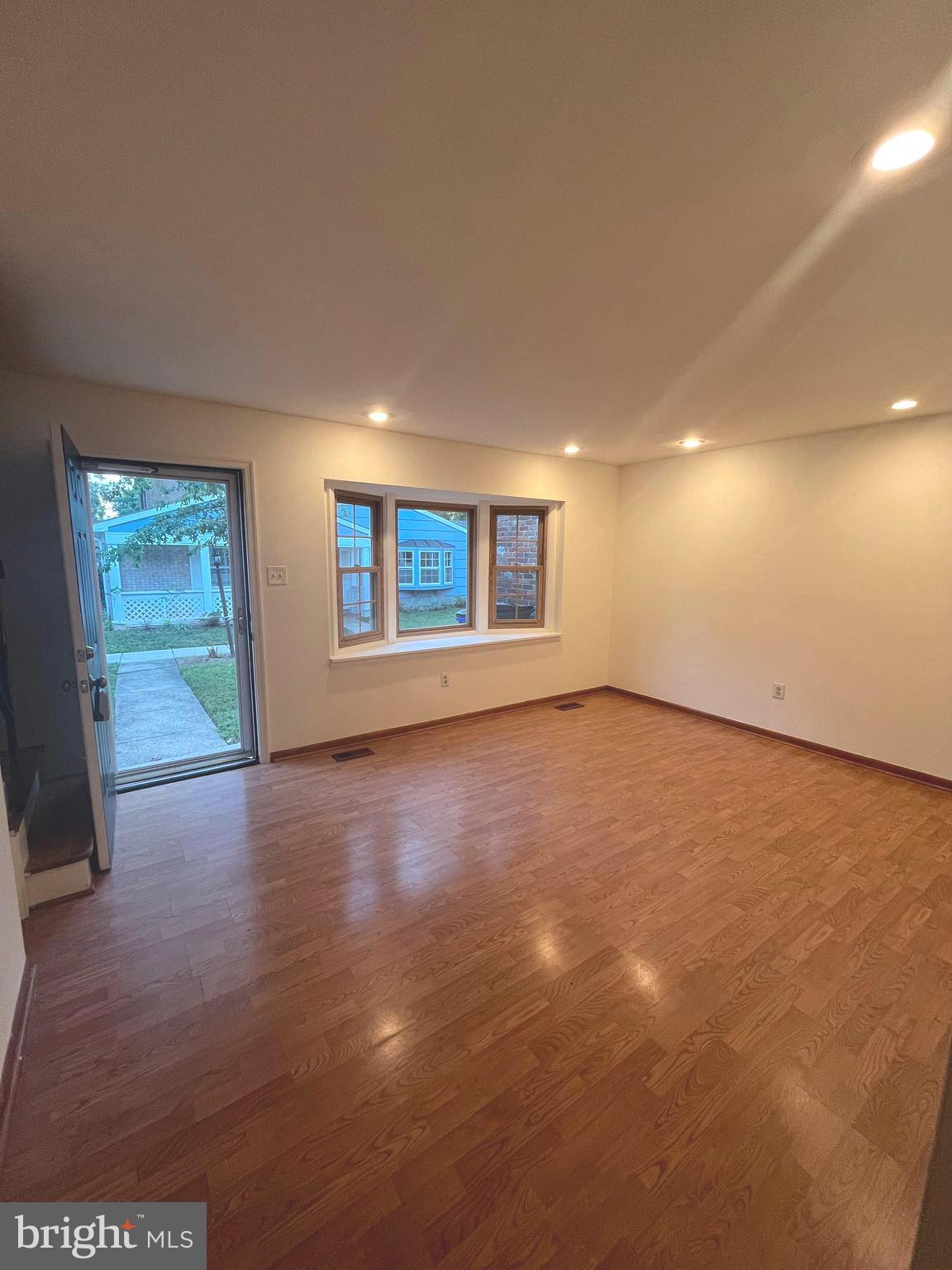 VILLAGE OF HARPERS CHOICE - Residential