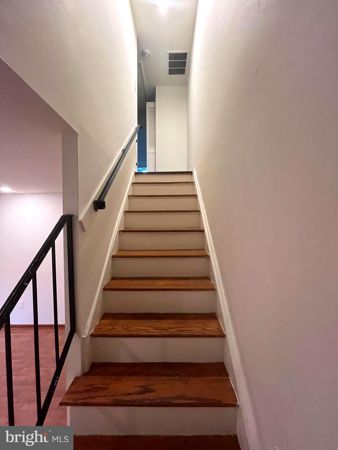 VILLAGE OF HARPERS CHOICE - Residential