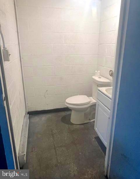 ST CHARLES IND PARK SUB - Commercial Lease