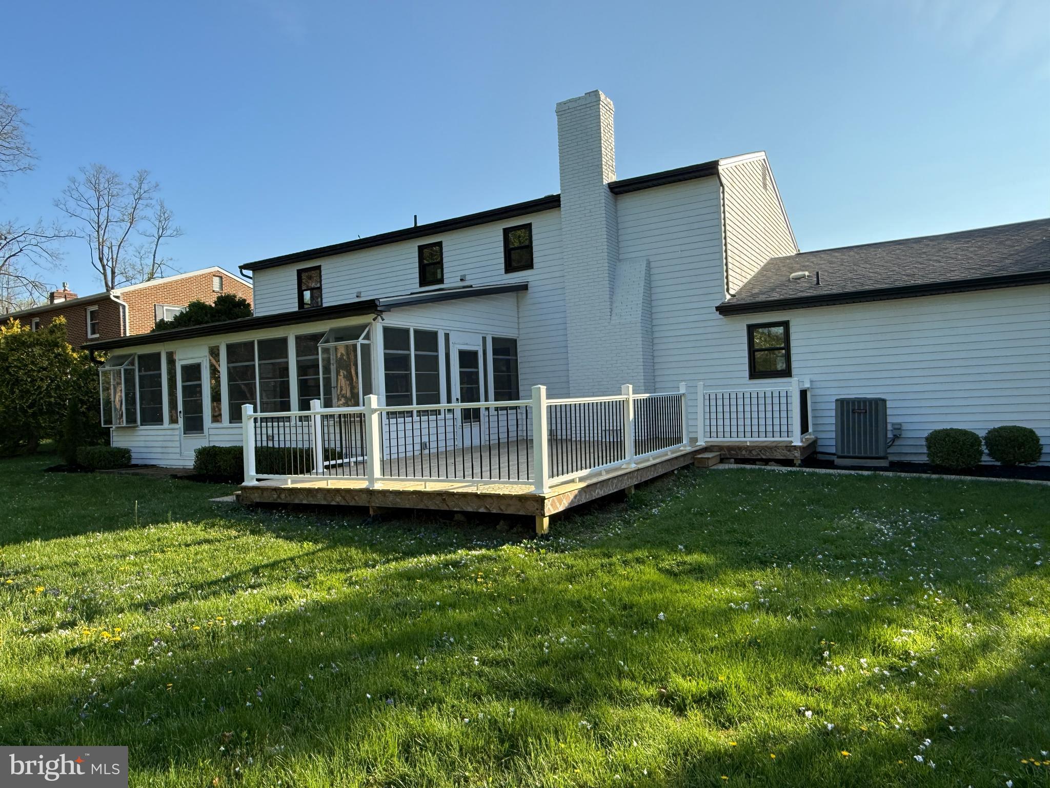 136 ALLENDALE WAY