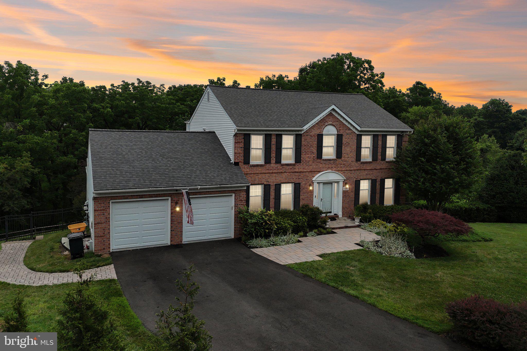 3808 YELLOWSTONE COURT