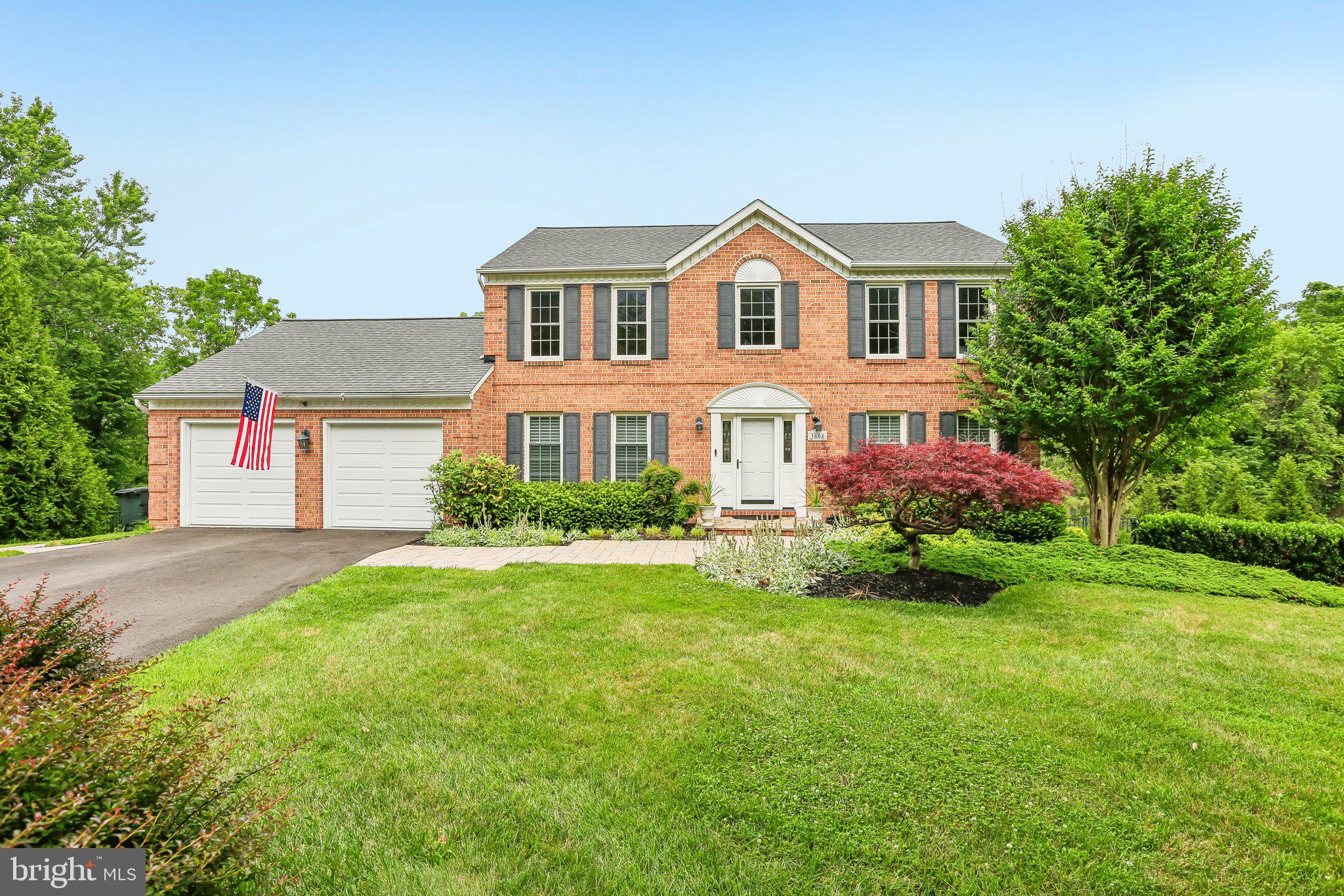 3808 YELLOWSTONE COURT