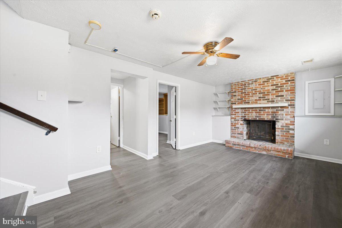 GLENARDEN - Residential