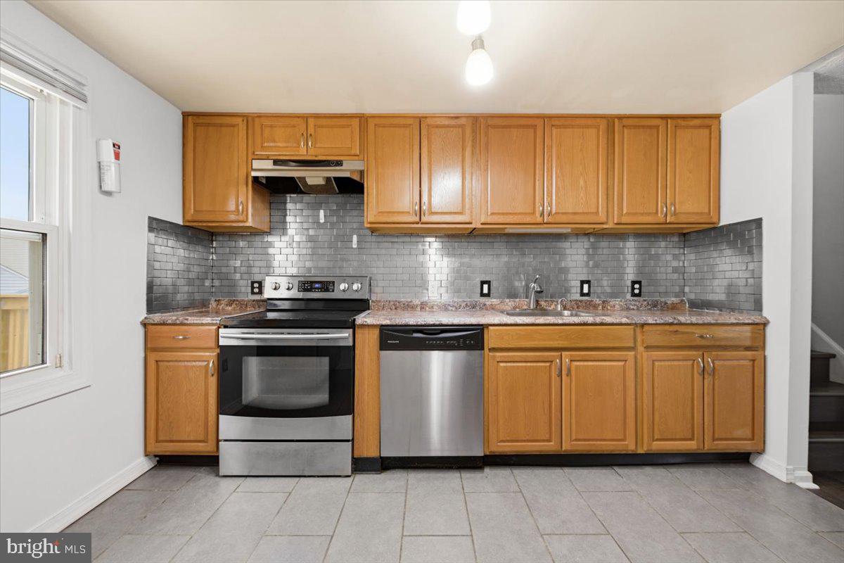 GLENARDEN - Residential