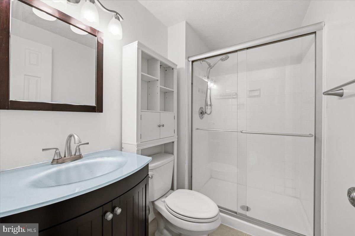 GLENARDEN - Residential