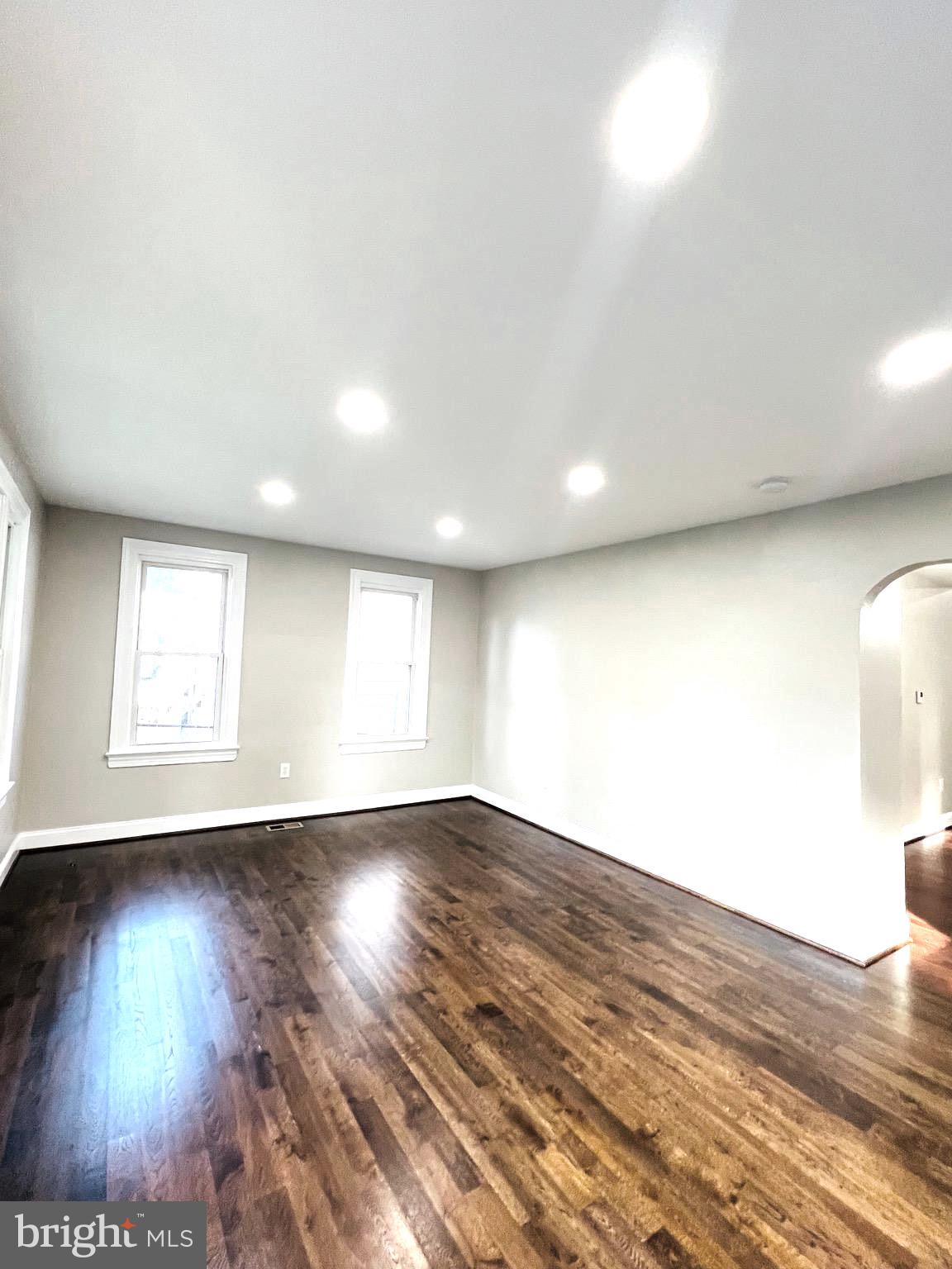 MARYLAND PARK - Residential