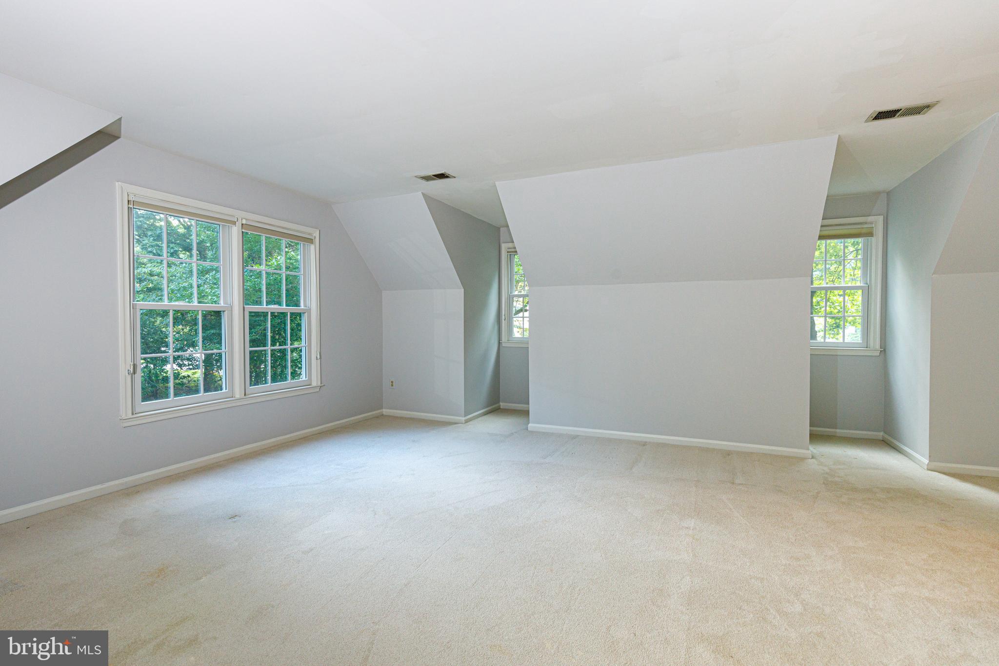 SOUTH RUN - Residential