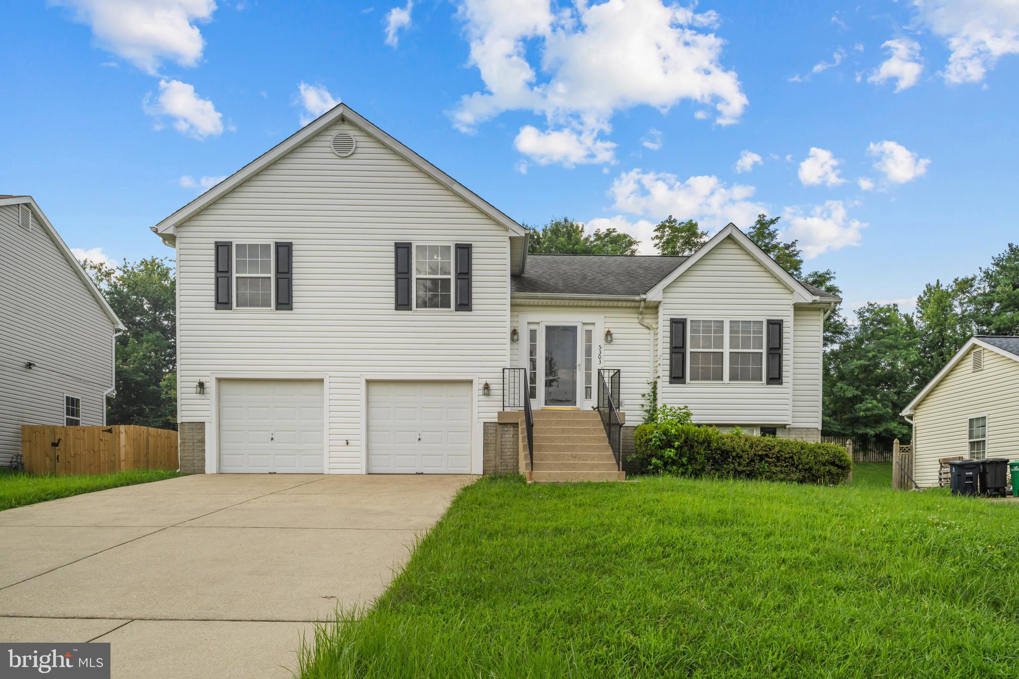 Come see this well maintained and recently updated split-foyer home quick, fast, and in a hurry! The value is in the amount of space you get for your money! There are two common area living spaces, one featuring a fireplace, the other a high vaulted ceiling for an added wow-factor. This home features plenty of storage space, 3 full bathrooms with tubs, and 3 main-level bedrooms, and 1 lower-level bedroom. The primary bathroom has a double vanity, separate shower, jetted tub, large walk-in closet, and vaulted ceiling. The kitchen features all new stainless steel appliances and quartz countertops. There's also a large separate dining area. Enjoy new lighting fixtures and ceiling fans, fresh paint, new carpet and a lower-level laundry/storage room with washer and dryer included. It also features a concrete patio and a large fenced-in backyard with space for your garden and grill. Lastly, there is an attached, spacious two-car garage for added convenience and safety.
Located minutes away from I-495 and Branch Ave (Route 5), within walking distance to schools, and a short drive to the Woodyard Crossing Shopping Center's Lowe's, Walmart, and Safeway, it's also a 10-minute drive to Andrews Air Force Base. Drive to DC in 20-30 minutes. Don’t miss out on this great opportunity! A great investment for a first-time homebuyer or a growing family.
