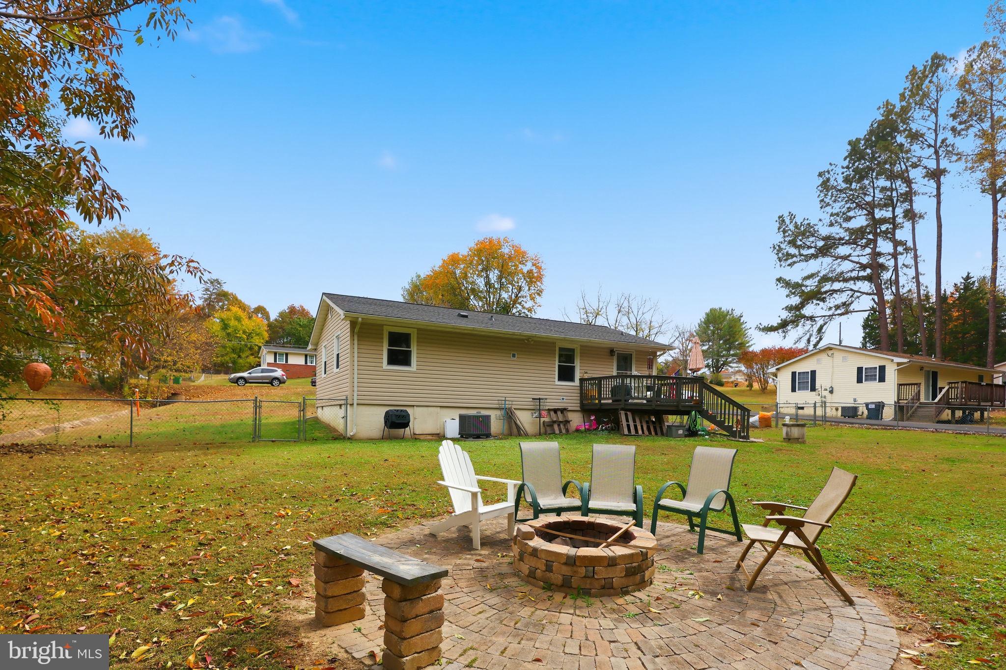 DEERFIELD - Residential