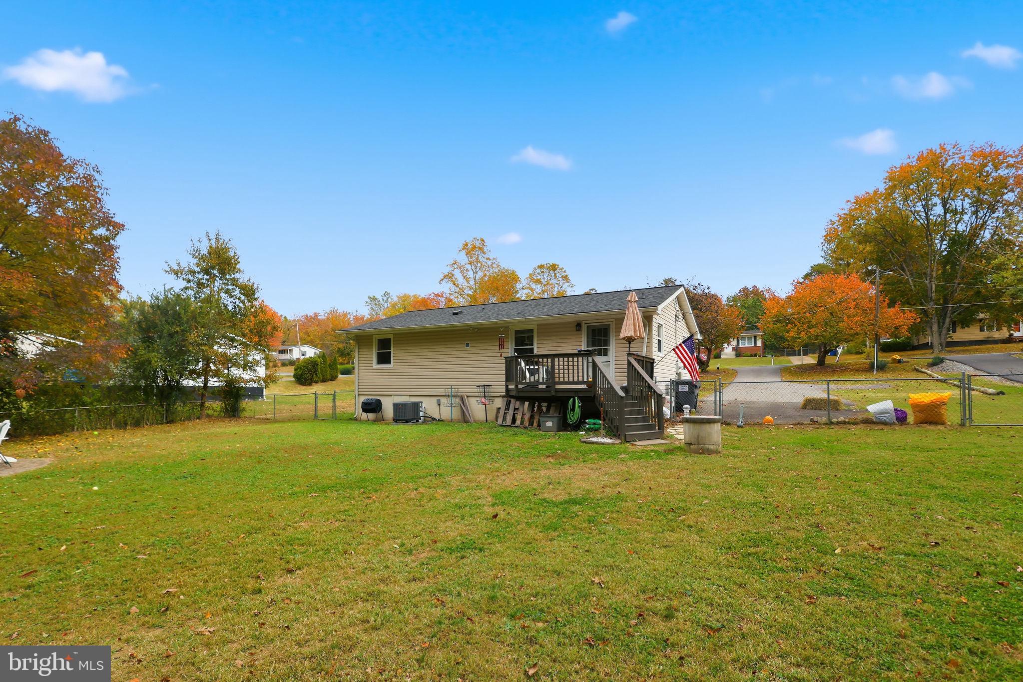 DEERFIELD - Residential